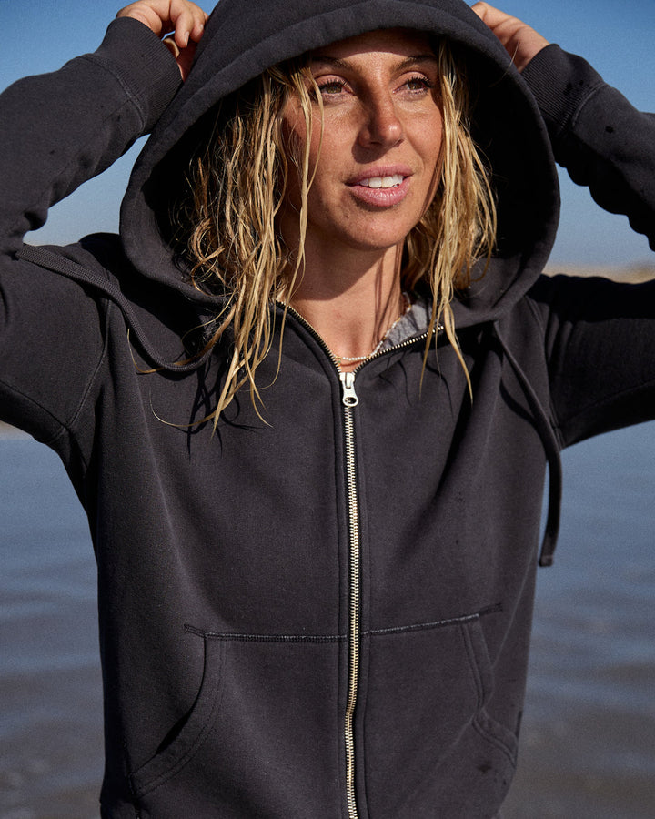 THE EASY ZIP HOODIE-WASHED BLACK