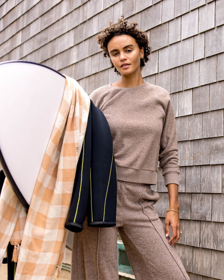 WOMEN'S HIGHTIDE SWEATSHIRT-HEATHER COCONUT