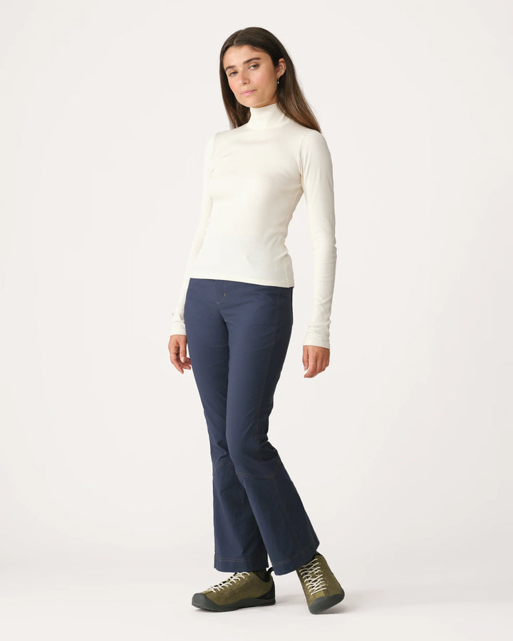 Ribbed Merino Turtleneck 01-Betula
