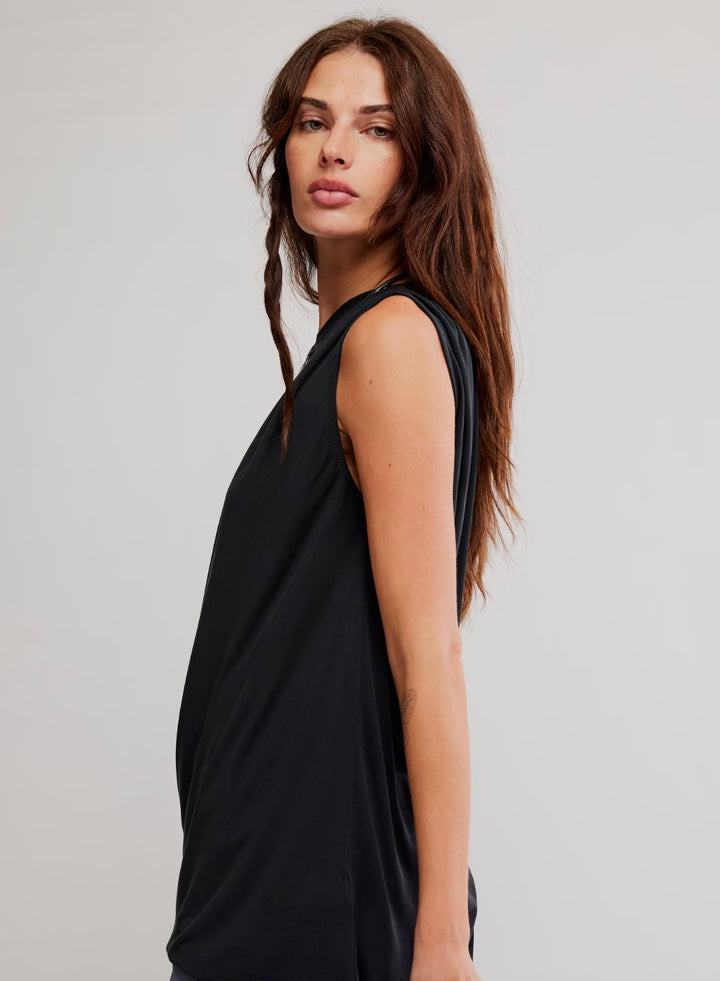 CASCADIA TUNIC / BLACK