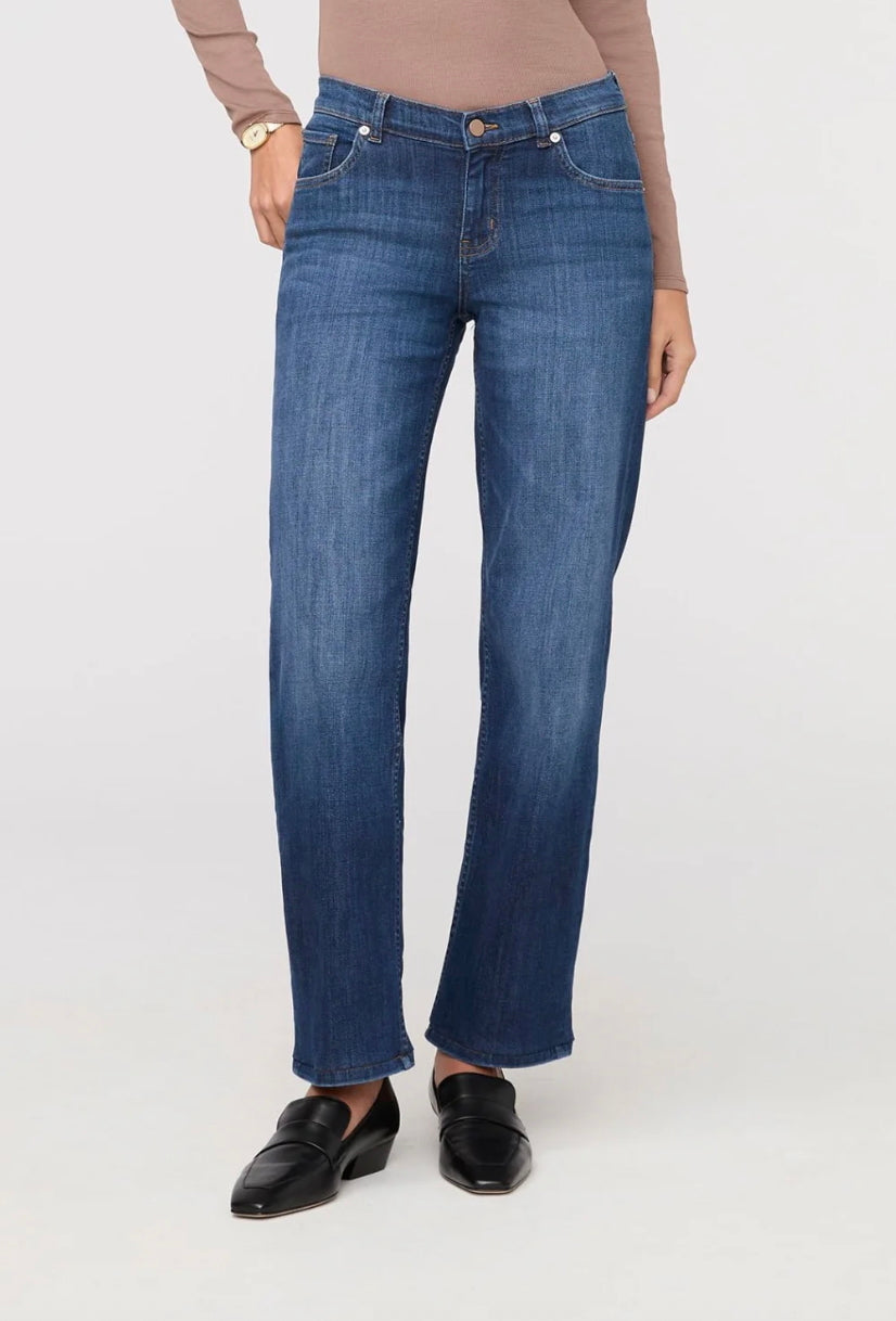 Performance Denim Mid Rise Straight-Blue Cascade