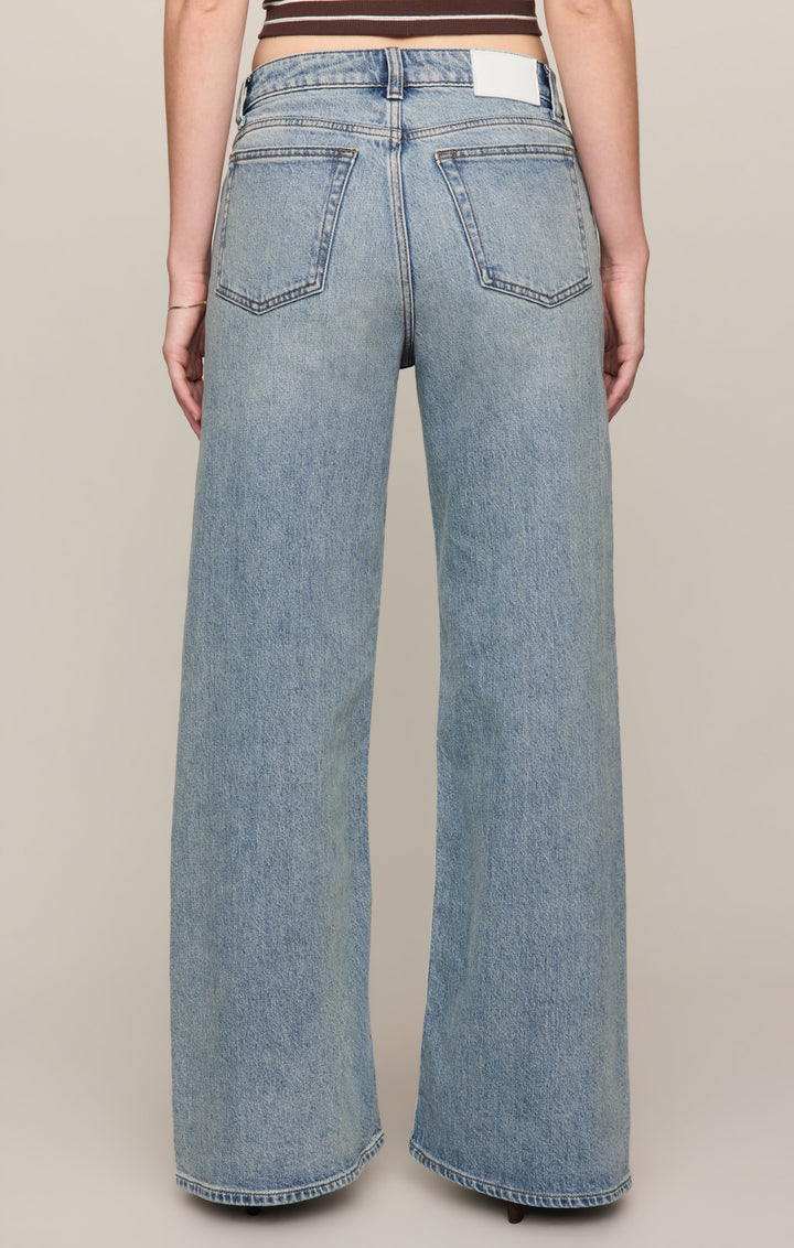 The Stunner Mid Rise Wide Leg-Downtown