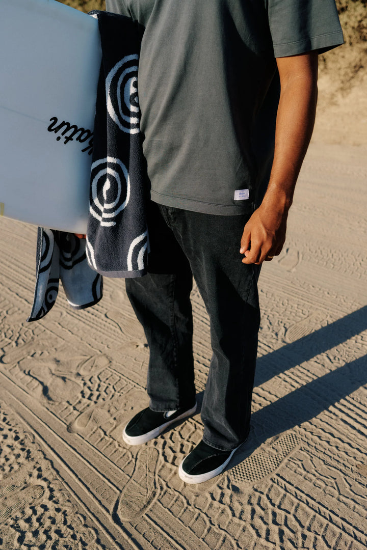 GEORGE 64 RELAXED-WASHED BLACK