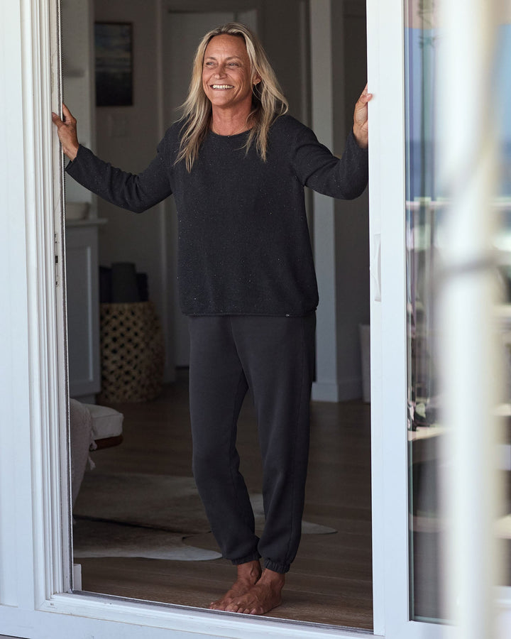 THE EASY SWEATPANTS-WASHED BLACK
