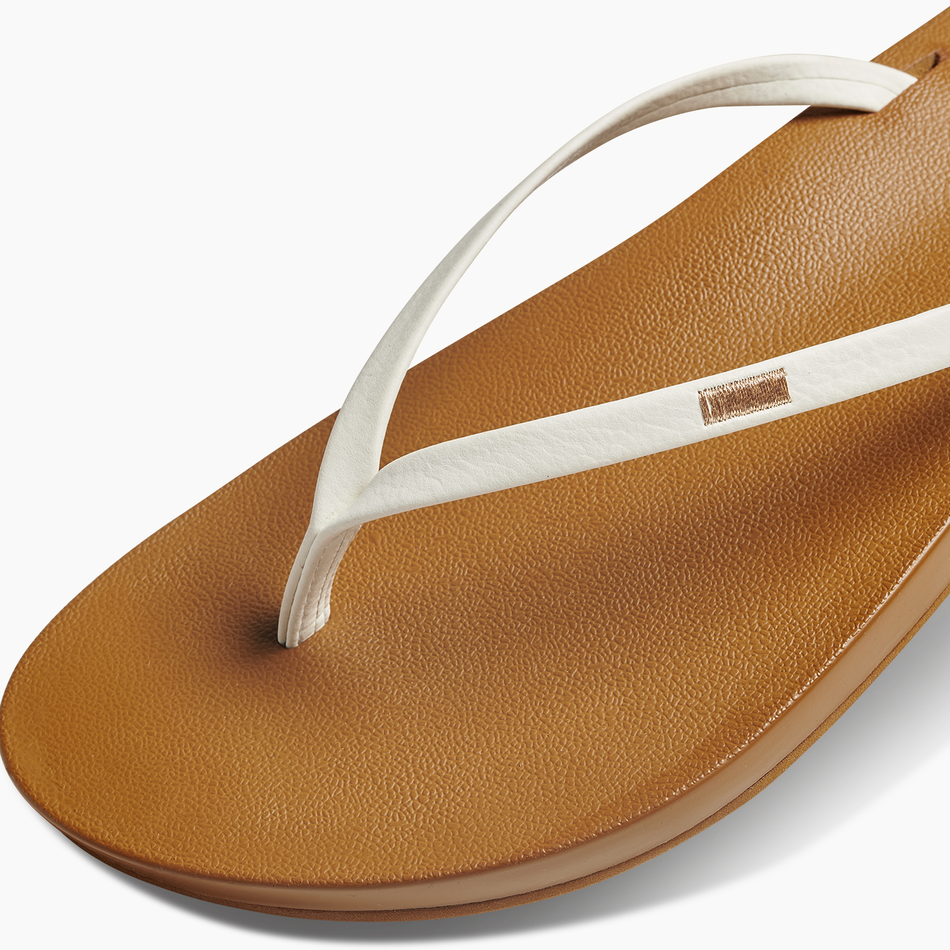 CUSHION SLIM-WHITE/TAN