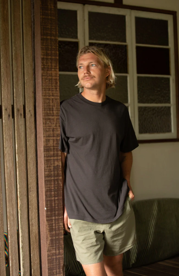 classic vintage tee-vintage black