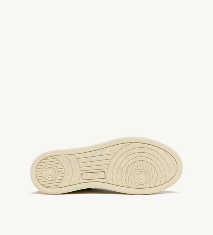 W MEDALIST LOW -WHITE/POWDER PINK LEATHER/SUEDE