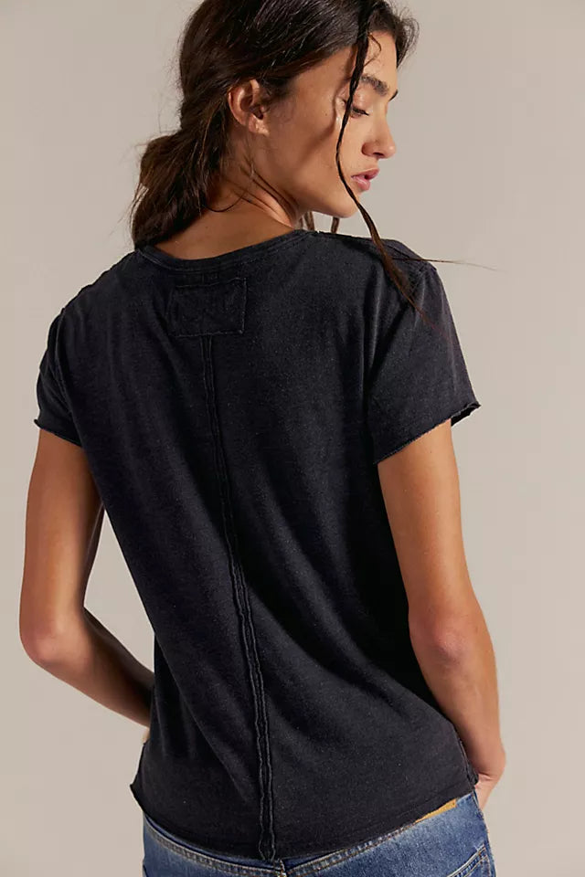 NOVA TEE / BLACK