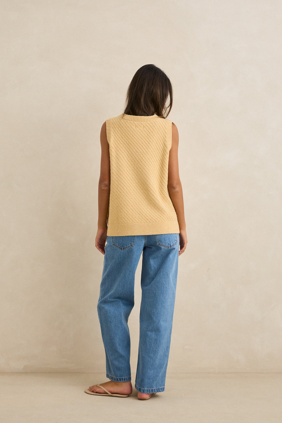 archer knit vest-sand