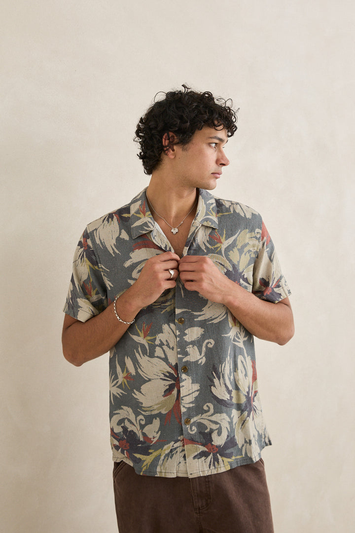 tropical camo ss shirt-camo
