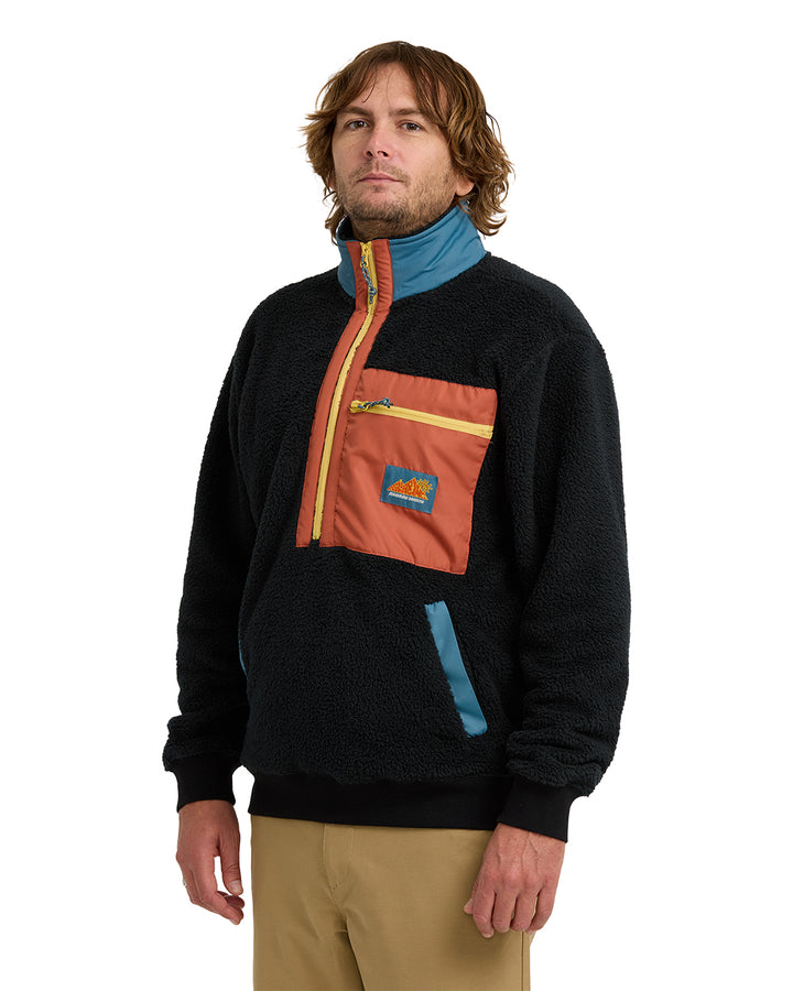 BOUNDARY PEAK-BLACK