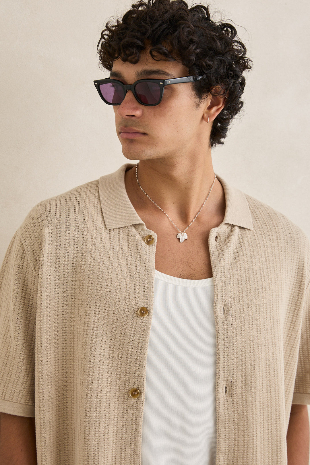 textured knit ss shirt-stone