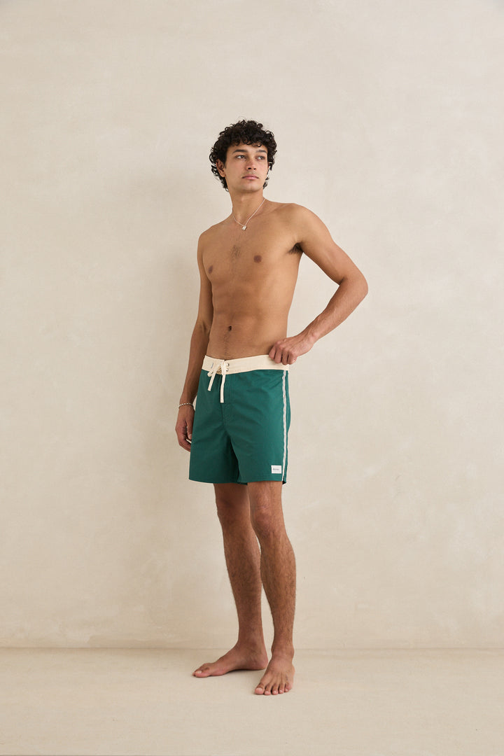 heritage trunk-dark green