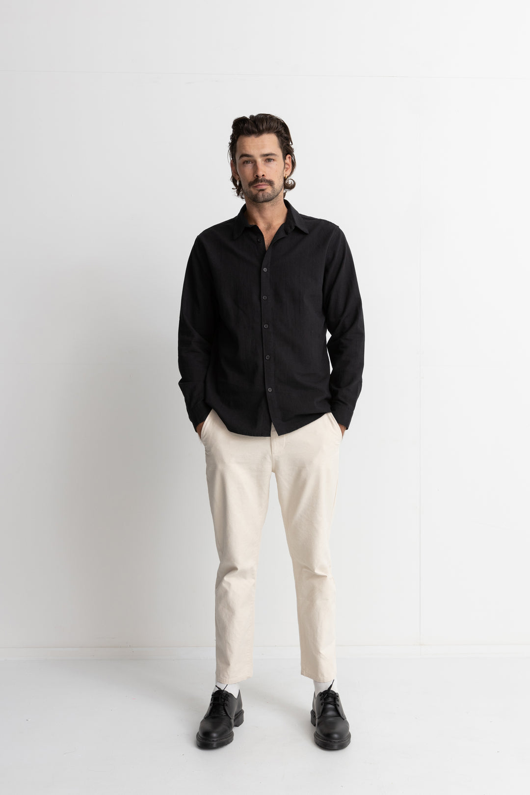 classic linen ls shirt-vintage black