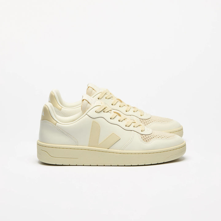 V-10 PRIME LEATHER-PURE_CALCAIRE