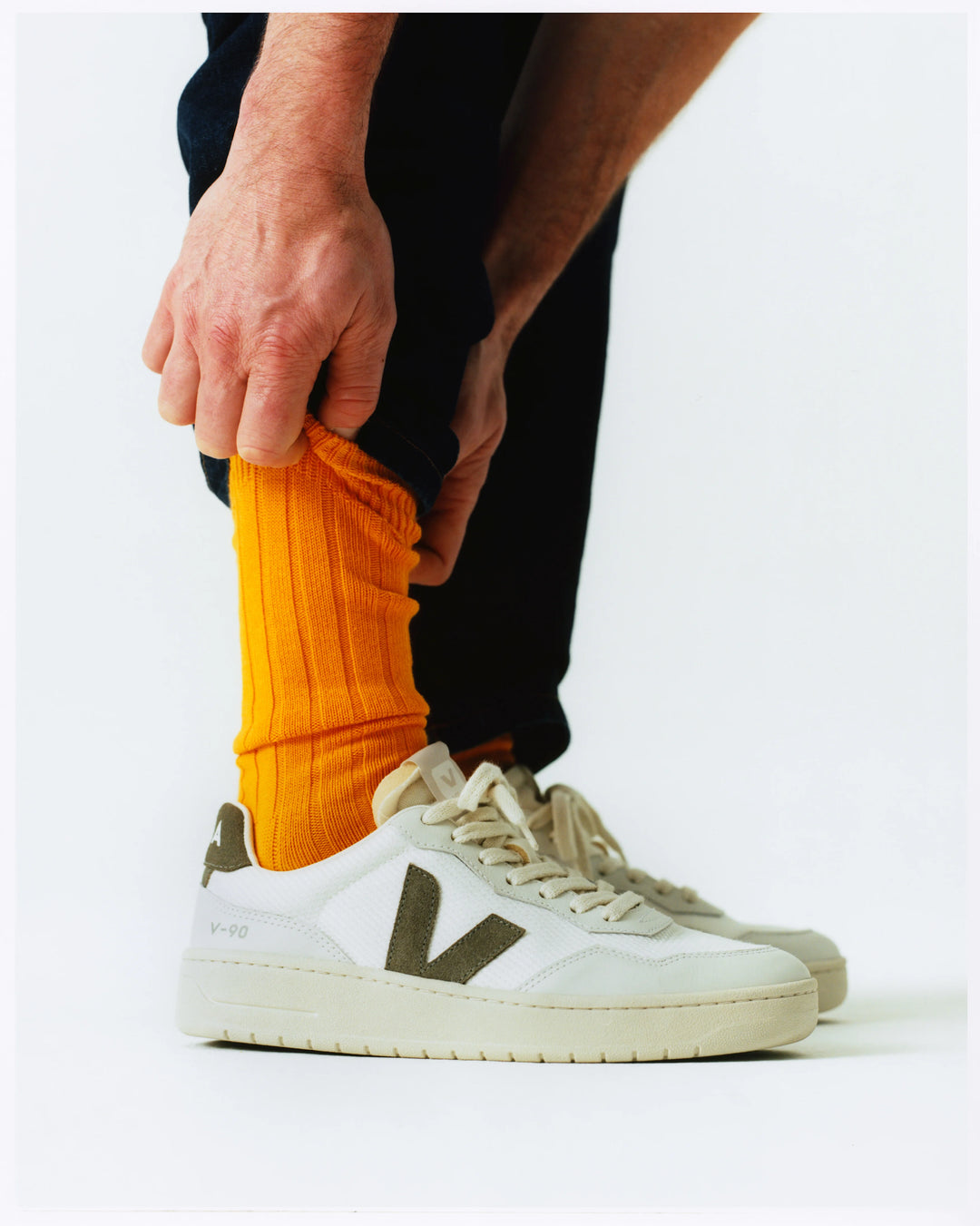 M V-90 B-MESH-WHITE_KAKI