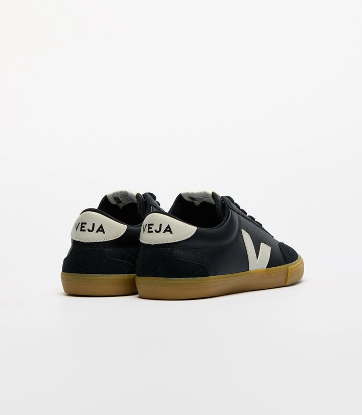 M VOLLEY O.T. LEATHER-BLACK_PIERRE