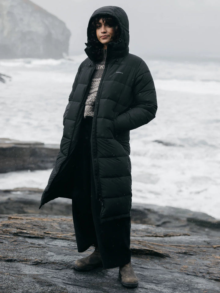 Elara Coat-Black